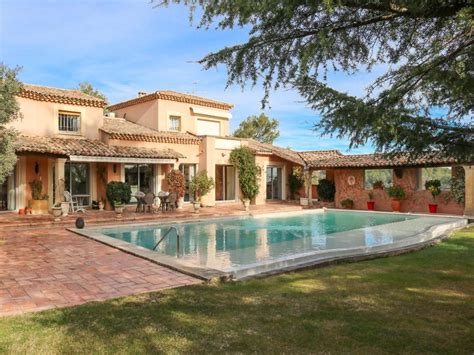 Maison Vendre En Languedoc Roussillon Gard Nimes Spacieuse Villa De Tages M Avec