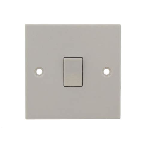 Homespares Light Switches Single 1 Gang 2 Way White Light Switch