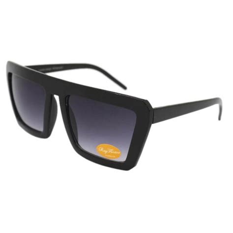 Discover the latest designer sunglasses at sunglass hut®. VTG 80s Style Square Frame Wayfarer Sunglasses Retro ...