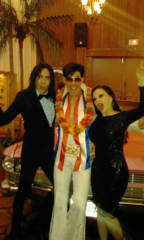 Maybe you would like to learn more about one of these? Viaje y Boda en las Vegas: Boda de Alaska y Mario