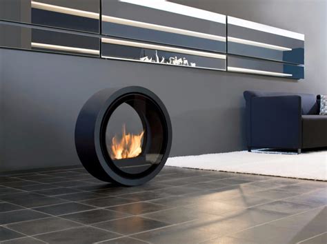 Freestanding Bioethanol Fireplace With Panoramic Glass Roll Fire By
