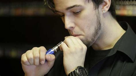 Sounding alarm on controversial new e-cigarette Juul - 6abc Philadelphia