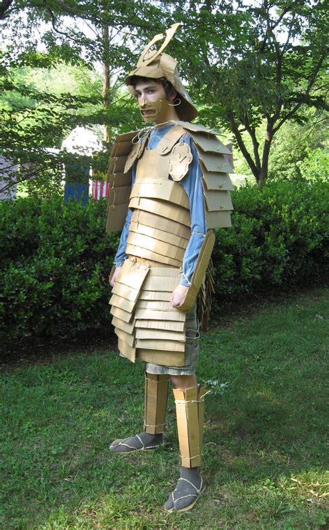Includes screenshots of veteran akaviri style equipment from cyrodiil. Cardboard Samurai | He is completely awesome. | Emily ...