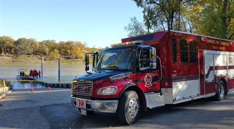 Winnipeg Fire Water Rescue Truck Absolute Rescue