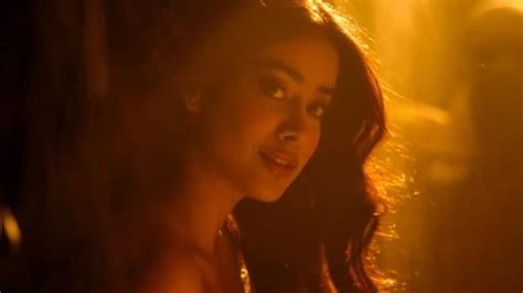 Roohi Song Nadiyon Paar Featuring Janhvi Kapoor Is Rehashed Version