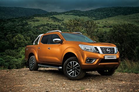 New Vs Old Nissan Navara What Are The Top 5 Differences Buying A