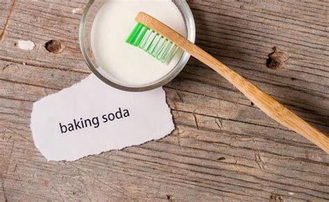 Lalu, sikat gigi anda dengan campuran tersebut. 4+ Manfaat Baking Soda Untuk Gigi dan Efek Samping ...