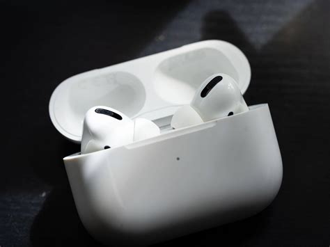 Apples Airpods Pro 2 Could Include Lossless Audio Support And A