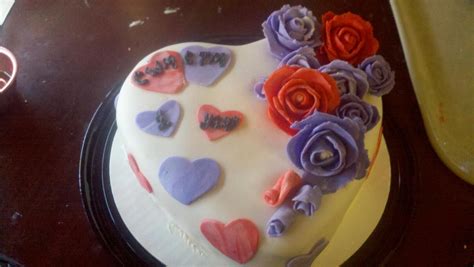 Heart Cake With Fondant Roses Cake Anniversary Cake Fondant Cakes