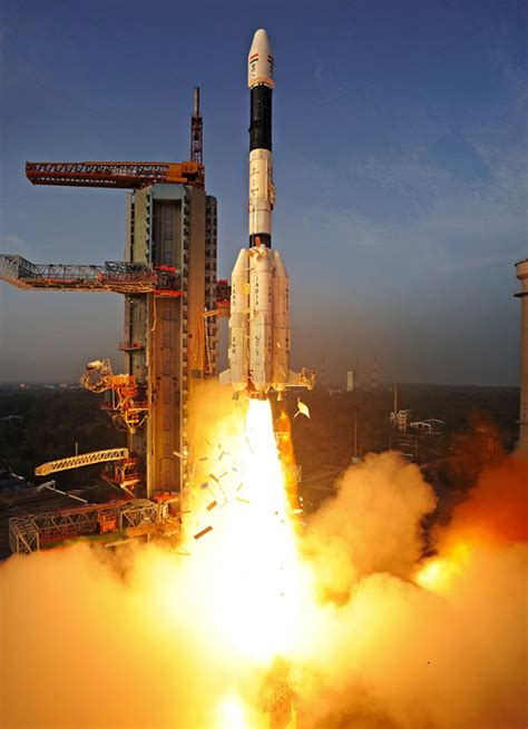 Launch Photos Indias Big Rocket Lifts Off With Gsat 14 Satellite Space