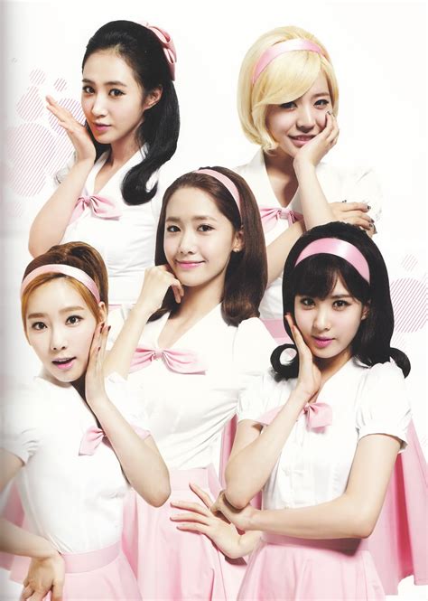 Snsd 2013 Girls Generation World Tour Girls And Peace Brochure Hot Sexy Beauty