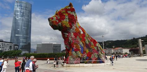 Born january 21, 1955) is an american artist recognized for his work dealing with popular culture and his sculptures depicting everyday objects. PUPPY Jeff Koons - Artlog - artlog