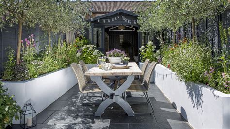 19 Patio Gardening Ideas Bring Your Outdoor Space To Life Gardeningetc