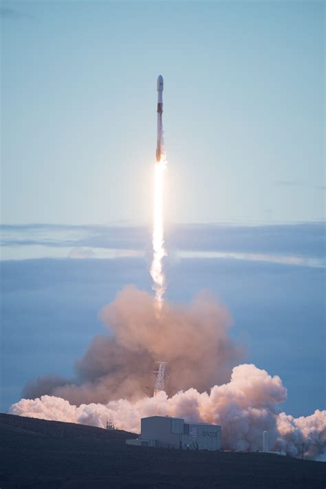 Dvids Images Spacex Falcon 9 Iridium 8 Launches From Vandenberg