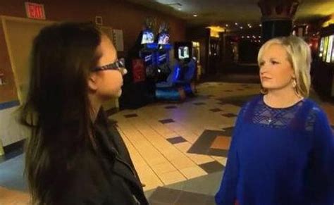 Mother Plead Disrespectful Teenagers To Be Silent In Cinema But Was Later Contacted By Their Mom