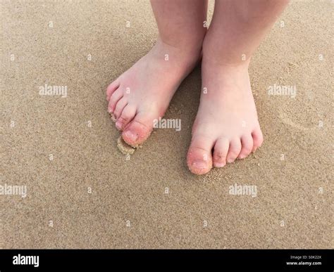 Toddlers Toes Hi Res Stock Photography And Images Alamy