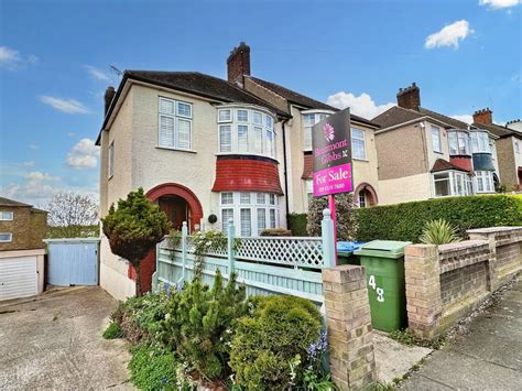 3 Bed Semi Detached House For Sale In Eastview Avenue Plumstead