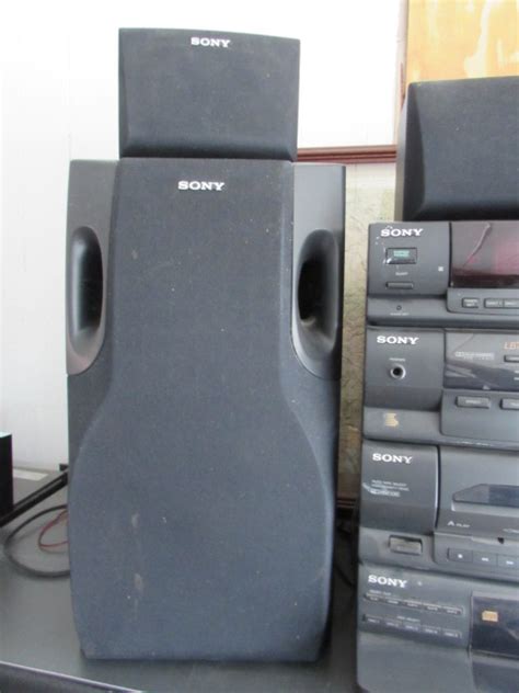 Lot Detail Sony Compact Hi Fi Stereo System With 5
