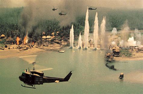 Apocalypse Now 1979 Francis Ford Coppola Martin Sheen Robert Duvall