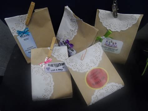 Paper bag murah paper bag murah adalah perpanjangan dari pembuatan kertas dan karena sangat mudah dibuat dan diproduksi secara massal Ummimama Doorgift & Enterprise (00246062-W): BroWn pAper ...