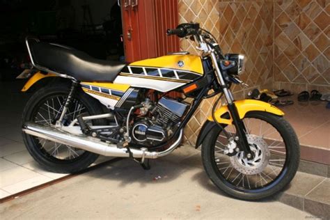 Spion rx king kotak tempe original asli bawaan motor: Tiga Alasan Kenapa Yamaha RX King Masih Tetap Eksis