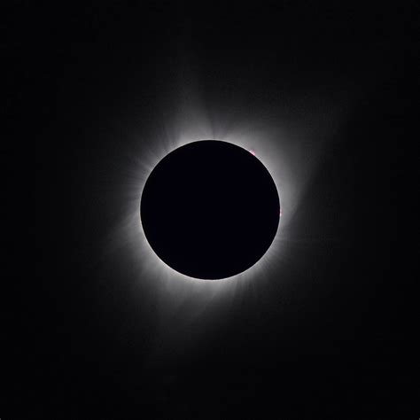 Totality An Eerie And Exhilarating Moment In August 2017 Flickr