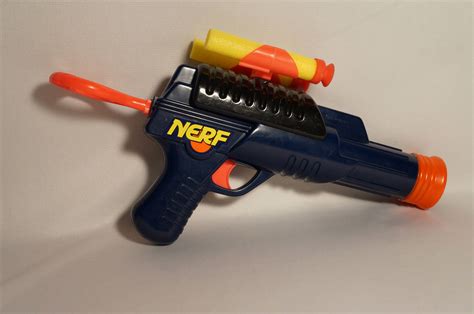 1993 Nerf Sharpshooter With Original Darts
