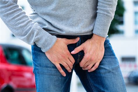 One useful trick is to keep a small tub of baby powder in your bag so you can. How to Prevent Thigh Chafing - Tips and Secrets