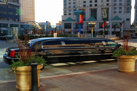 3 Reasons You Need A Limo Service For Your Next Corporate Even Event Transportation Limo