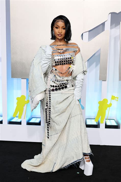 Top News 樂 The 2022 Vmas All The Best Dressed Celebrities