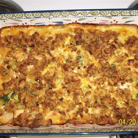 Bake for 30 minutes or until hot. Cheesy Chicken Broccoli Stuffing Bake | Recipe | Chicken ...