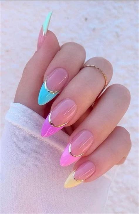 Achieve The Perfect Summer Almond Nails Look Cobphotos