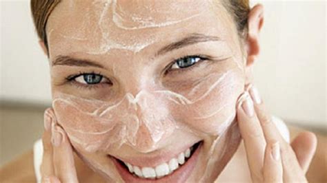 Sabun cuci muka untuk kulit berminyak rekomendasi pertama yakni sebamed antibacterial cleansing. CARA MEMILIH PENCUCI MUKA UNTUK KULIT KERING DAN KULIT ...