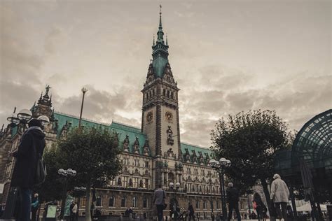 Rathaus Pictures Download Free Images On Unsplash