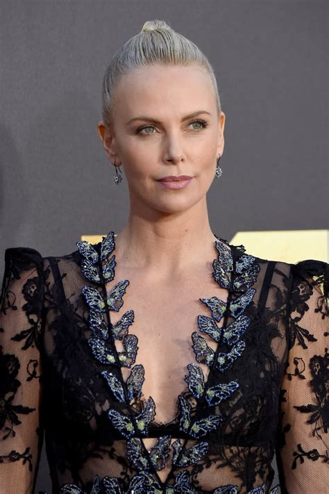 Charlize Theron Mtv Movie Awards 2016 Hair And Makeup On The Red