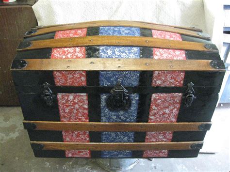 Antique Steamer Trunk Victorian Chest Stagecoach Antique Price Guide