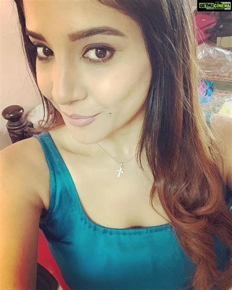 Sakshi Agarwal Instagram So Much Fun Shoot Today Newproject Newbeginnings Details Out