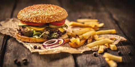 Fast Food Burger Chains Get F Score On Antibiotics In Beef