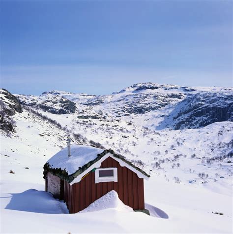 Mountain Cabin In Snowy Landscape Stock Image Image Of Mountain Season 12253799