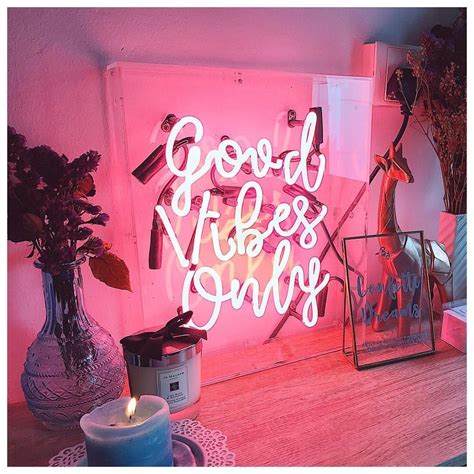 Good Vibes Only Neon Sign Via Helloconfettidreams Neon Wall Signs