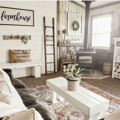 40 Joanna Gaines Inspired Homes That Have That Modern Farmhouse Feel In