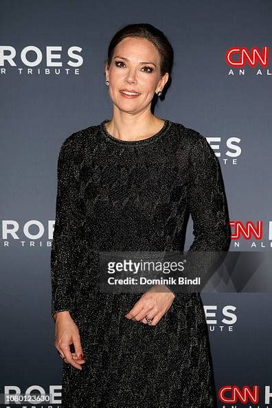 erica hill attends the 12th annual cnn heroes an all star tribute at news photo getty images