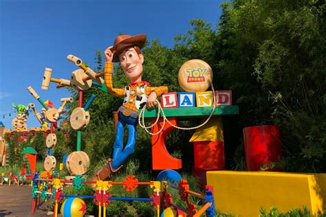 Complete Guide To Toy Story Land At Walt Disney World Trips With Tykes