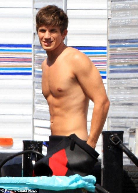 Ab Tastic 90210 S Matt Lanter Is Surfer Sexy As He Films Shirtless On