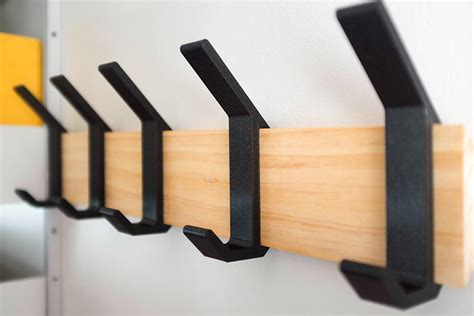 3D printed hooks for a coat rack : functionalprint