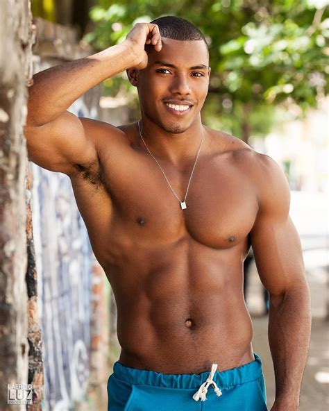 hot black guys fine black men gorgeous black men beautiful men black man muscle hunks