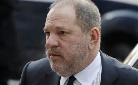Harvey Weinstein Es Abucheado En Un Evento En Nueva York