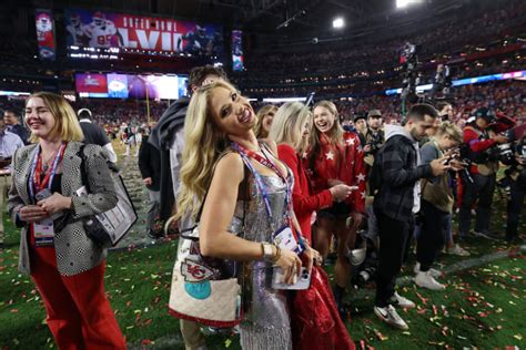 Photos Chiefs Owners Daughter Living Dream In Las Vegas The Spun
