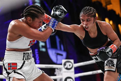 Womens Boxing In 2020 The Ring