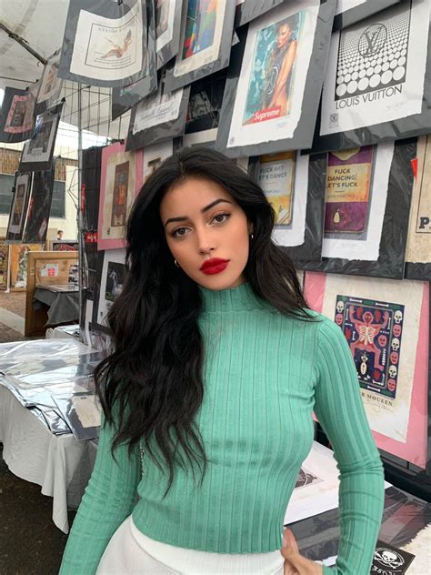 Cindy Kimberly Of Spain On Twitter Librarian Vibes Lmao Cindy